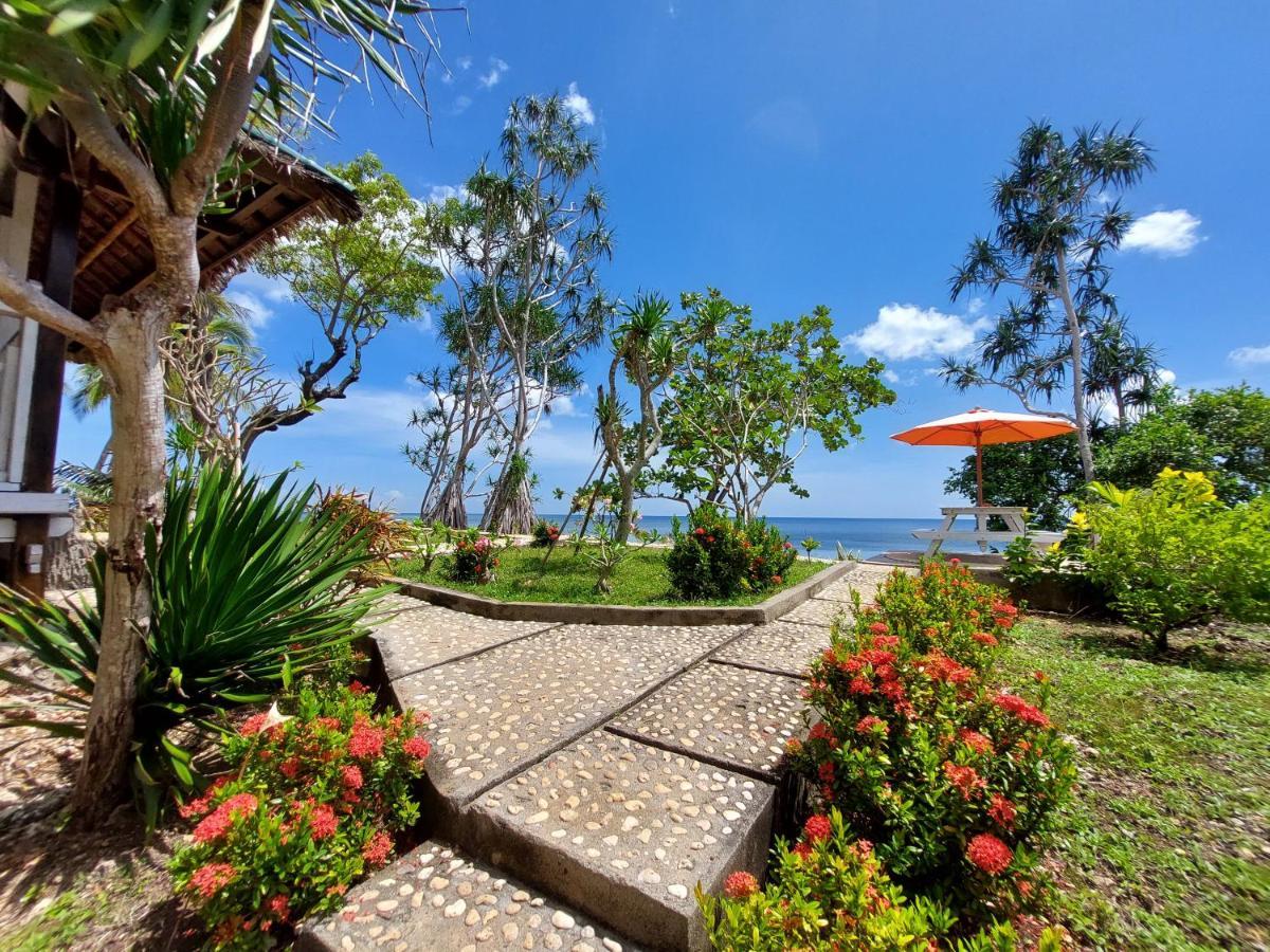 Sunari Beach Resort Selayar Matalalang Esterno foto