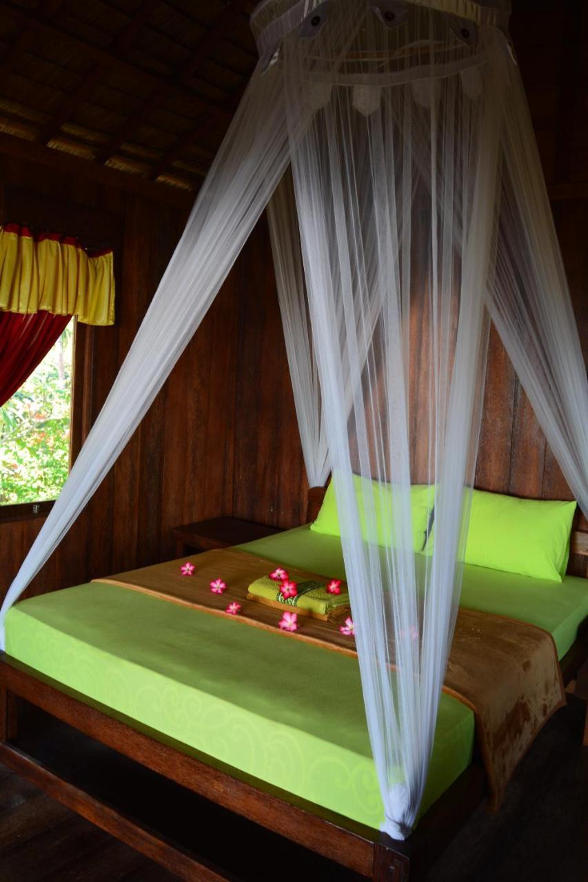 Sunari Beach Resort Selayar Matalalang Esterno foto