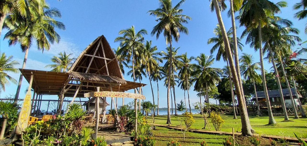 Sunari Beach Resort Selayar Matalalang Esterno foto
