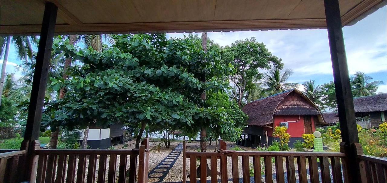 Sunari Beach Resort Selayar Matalalang Esterno foto
