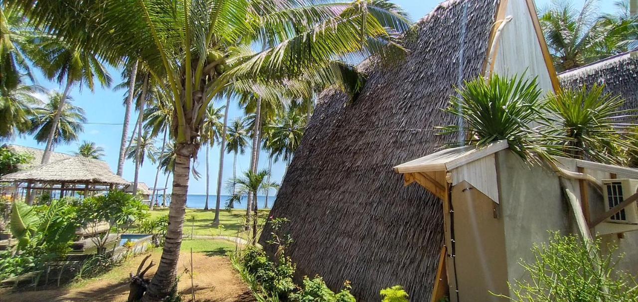 Sunari Beach Resort Selayar Matalalang Esterno foto